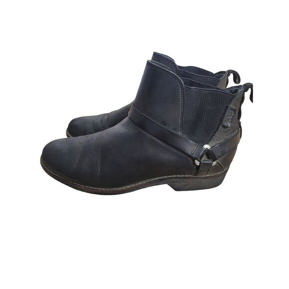 TEVA | De La Diva Dos Women's Chelsea Waterproof Leather Booties Black | 9 - Picture 1 of 5